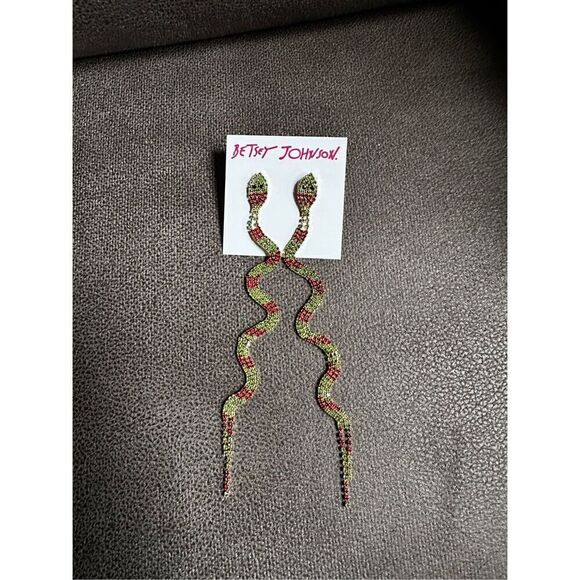 Betsy Johnson whimsical snake linear drop earrings, made with cut glass and gems - Picture 11 of 11
